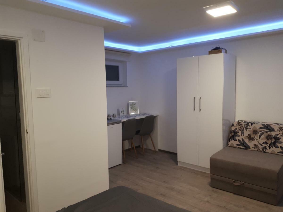 Apartman Ana 2 Требинье Экстерьер фото