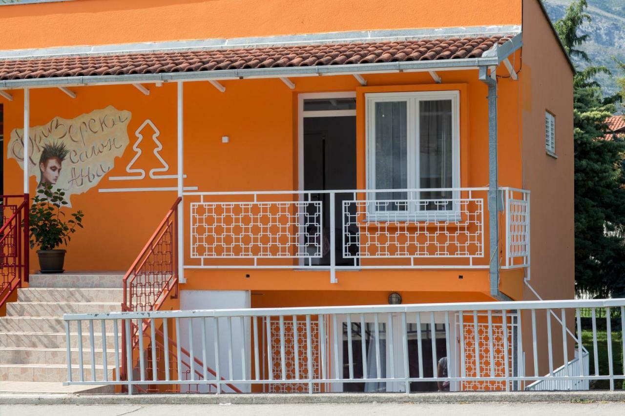 Apartman Ana 2 Требинье Экстерьер фото